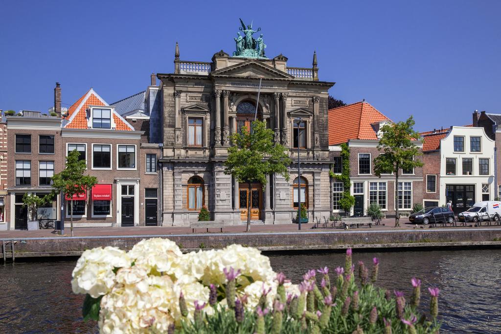 Van Der Valk Hotel Haarlem Exterior photo